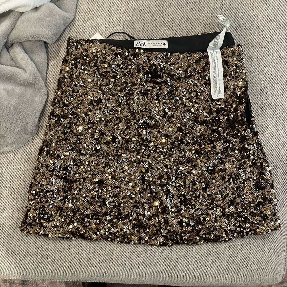 Zara sequin skirt NWT